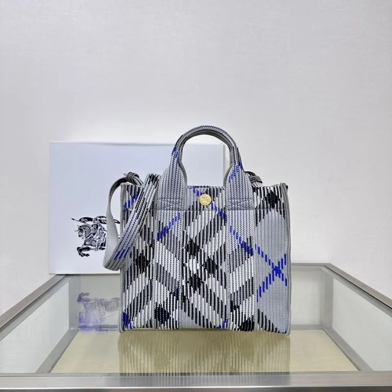 Burberry Shopping Bags Unisex 37897