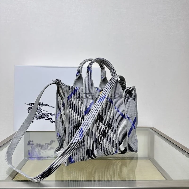 Burberry Shopping Bags Unisex 37897