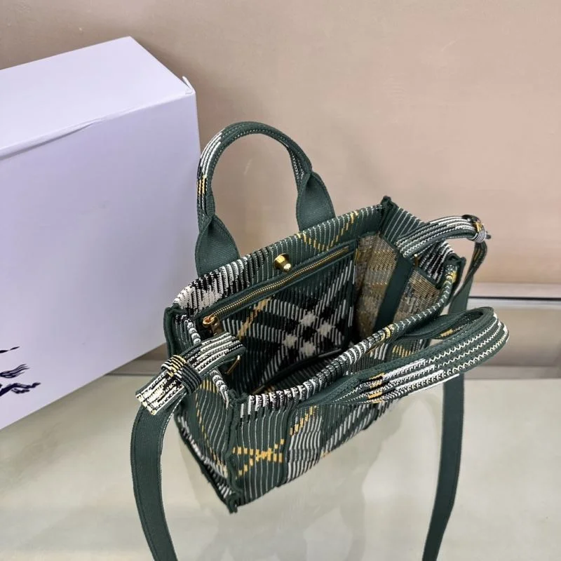 Breathable Burberry Shopping Bags 37895