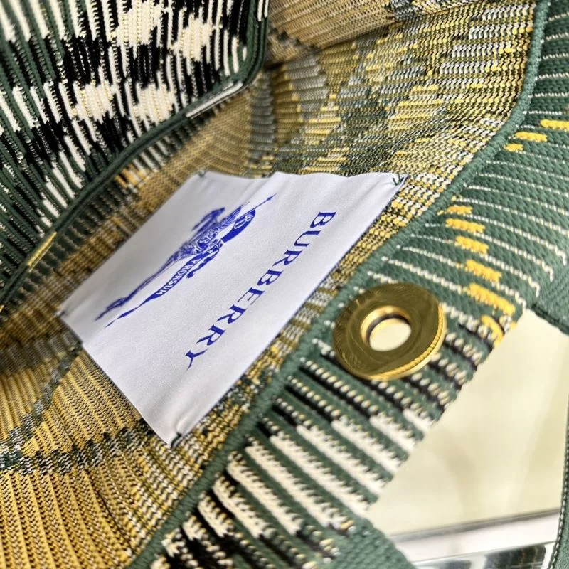 Breathable Burberry Shopping Bags 37895