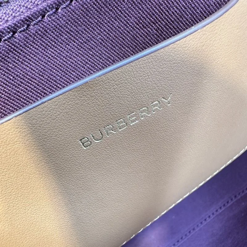 Burberry Shopping Bags TravelReady 37911