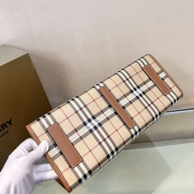 Burberry Shopping Bags TravelReady 37911