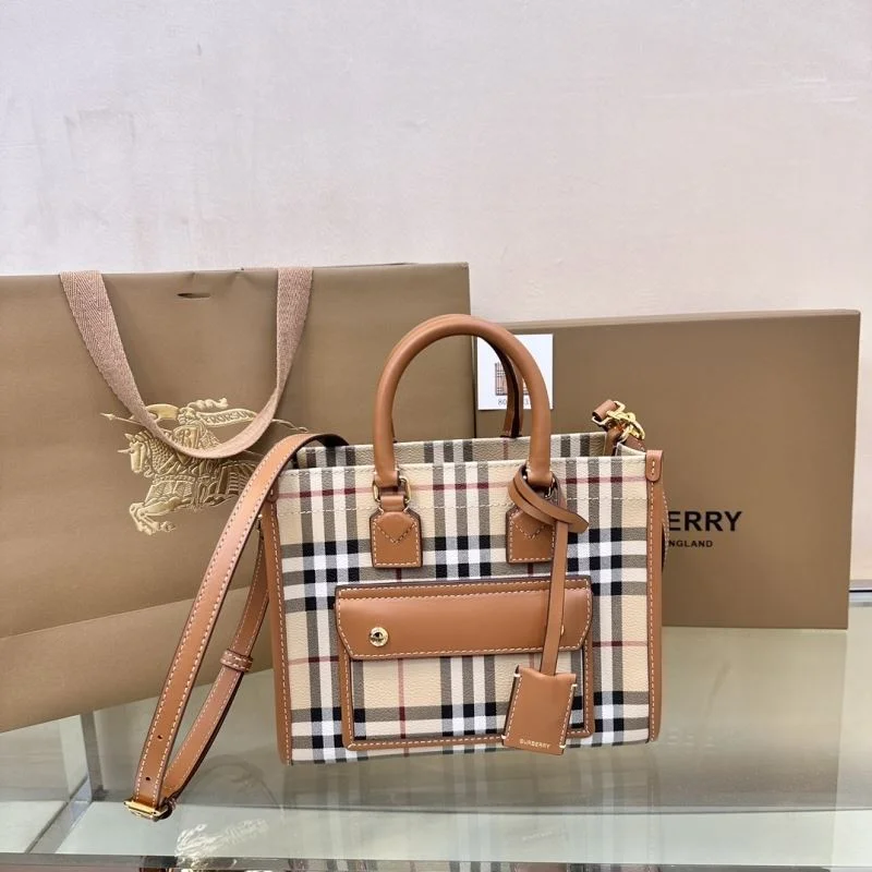 Breathable Burberry Shopping Bags 37901