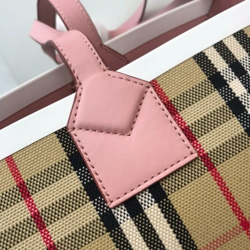 Premium Burberry Shopping Bags 37904