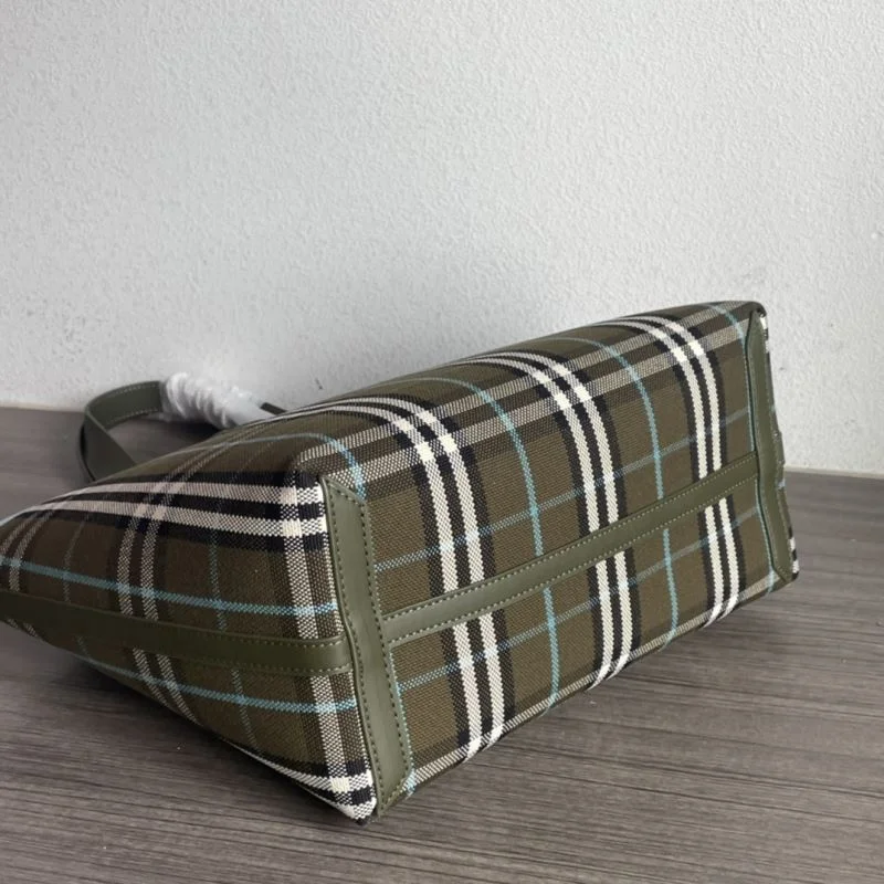 Burberry Shopping Bags Tailored 37890