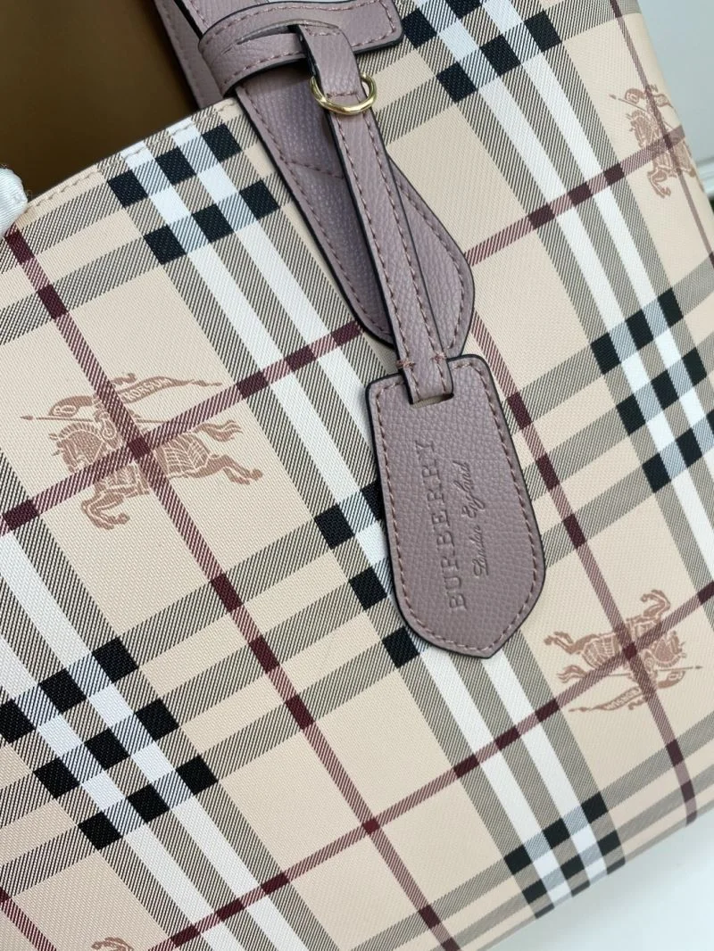 Trendsetting Burberry Shopping Bags 37899