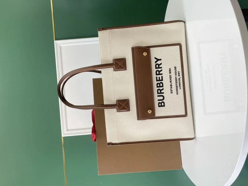 OnTrend Burberry Shopping Bags 37885