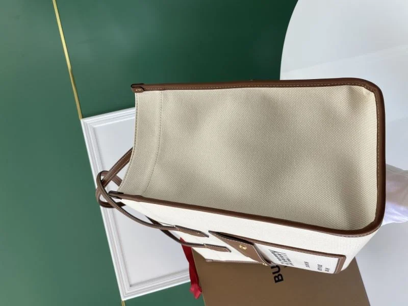 OnTrend Burberry Shopping Bags 37885