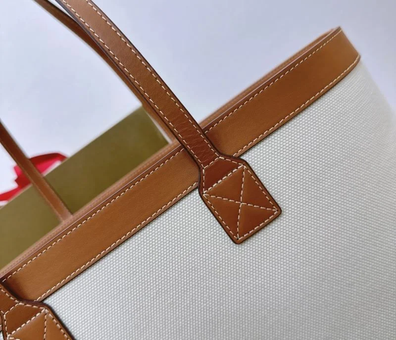 Practical Burberry Shopping Bags 37886