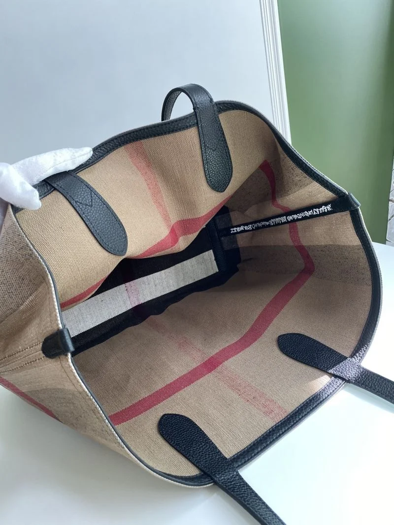 Vibrant Burberry Shopping Bags 37879