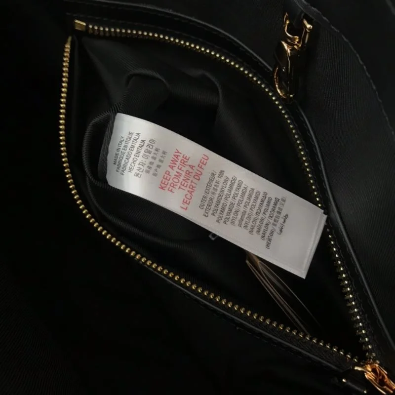 SoftTouch Burberry Shopping Bags 37876