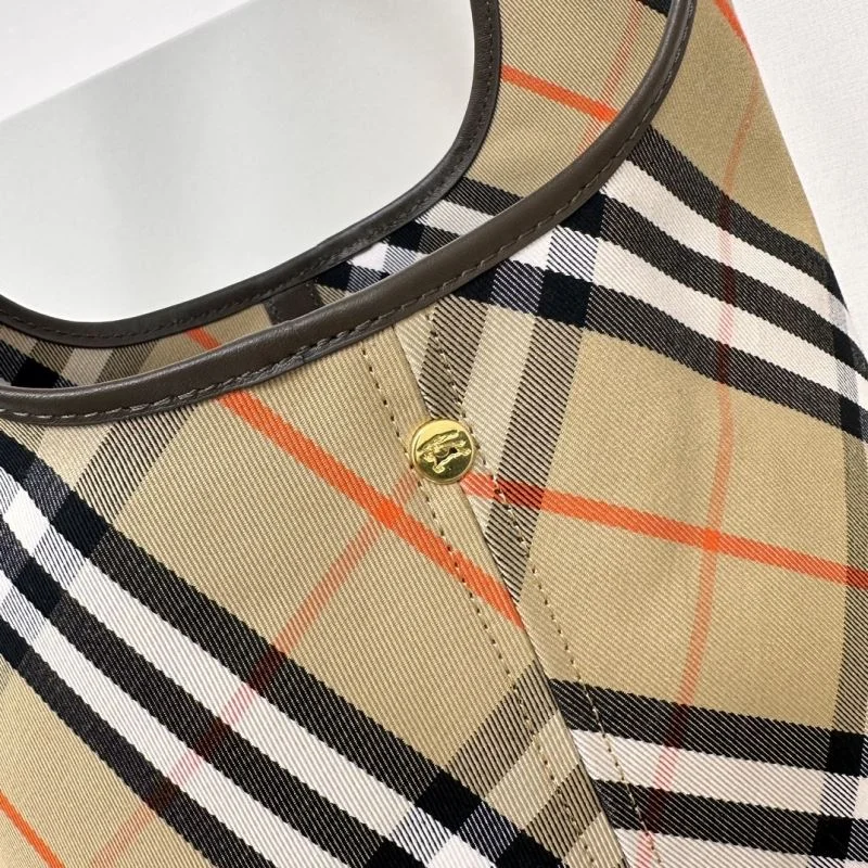 Burberry Shopping Bags Upgraded 37874