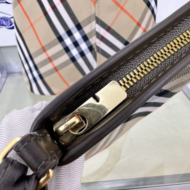 Burberry Shopping Bags Upgraded 37874