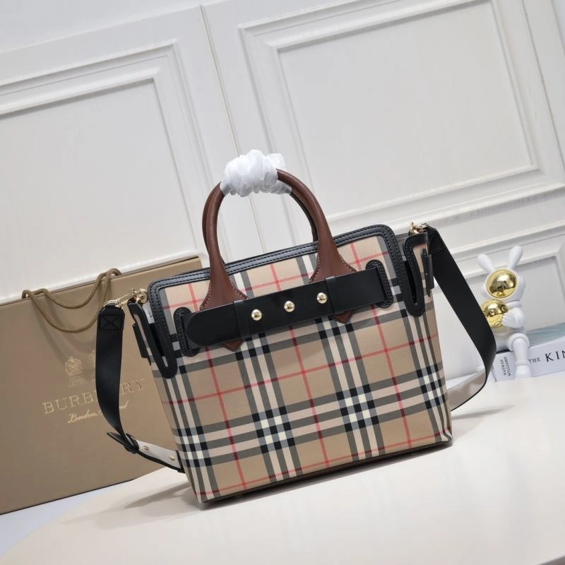 Burberry Shopping Bags ZipUp 89295