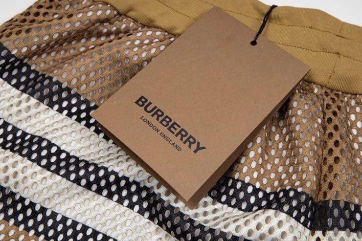 Trendsetting Burberry Short Pants 103041