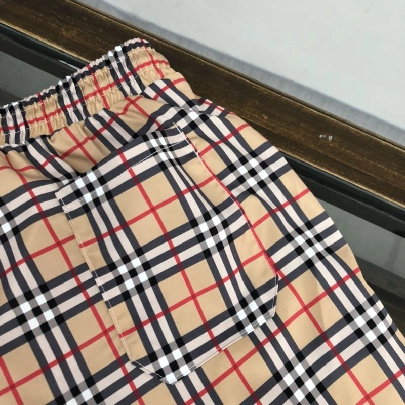 OnTrend Burberry Short Pants 105374