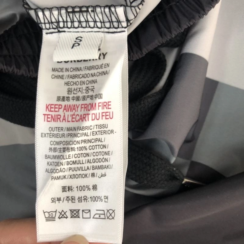 Fashionable Burberry Short Pants 105484