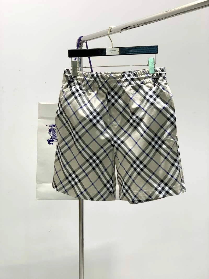 Burberry Short Pants Youthful 102640
