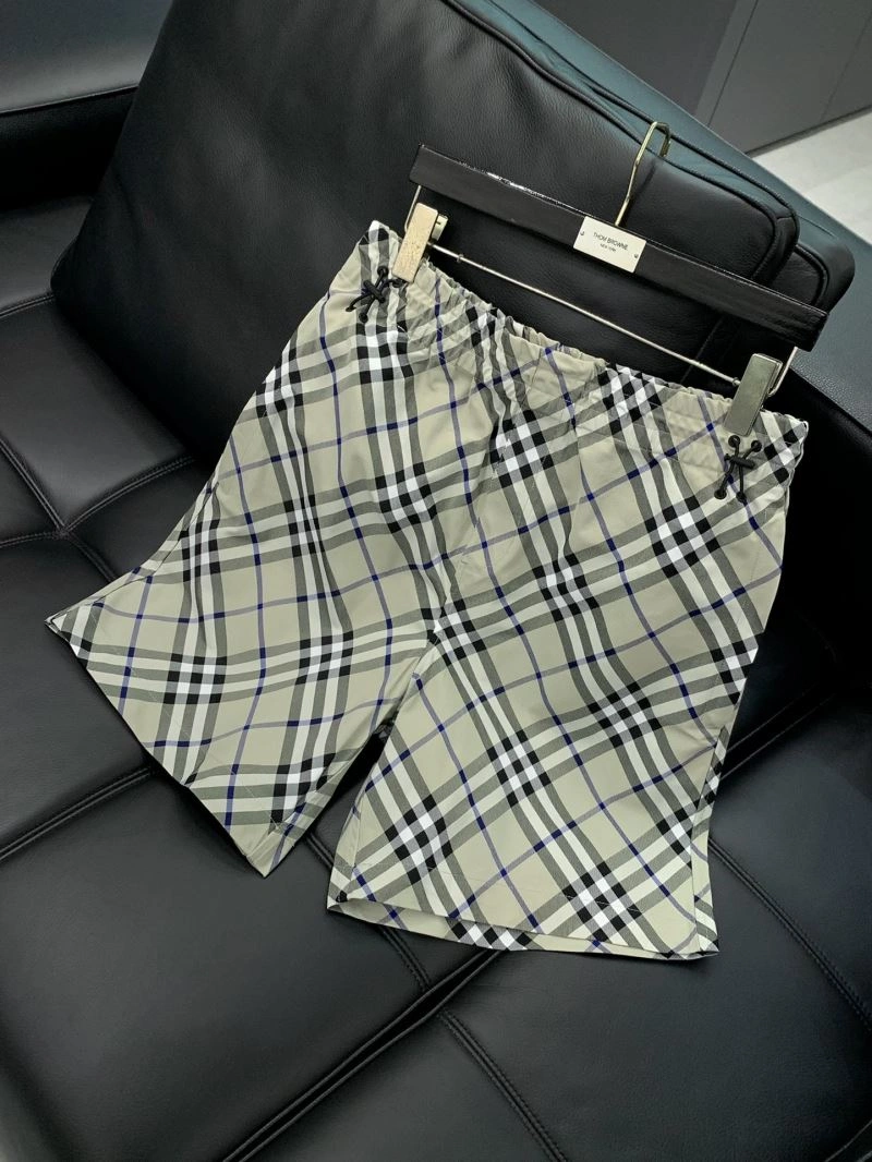 Burberry Short Pants Youthful 102640