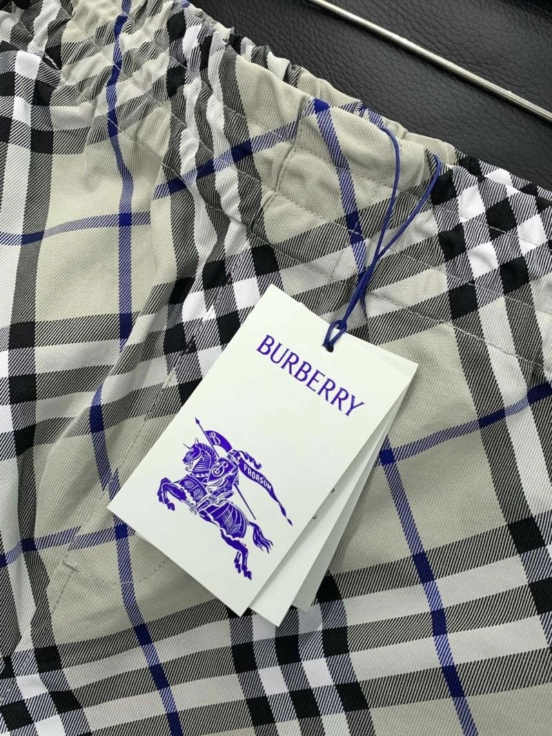 Burberry Short Pants Youthful 102640