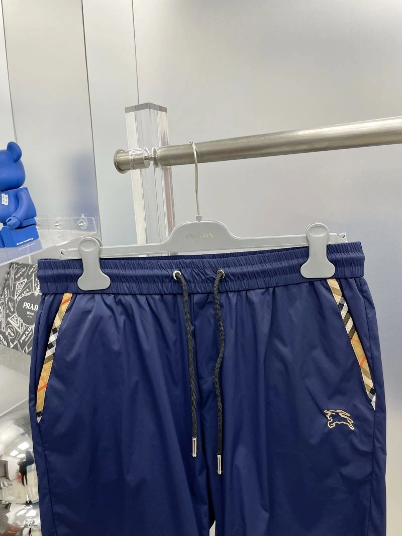 Breathable Burberry Short Pants 102617