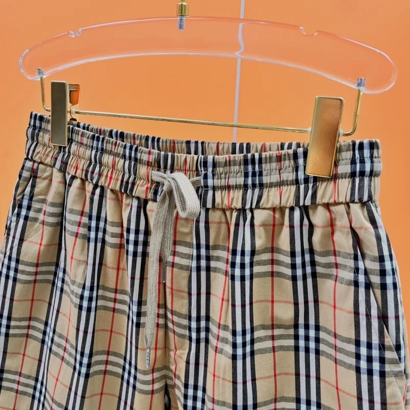 Resilient Burberry Short Pants 102598