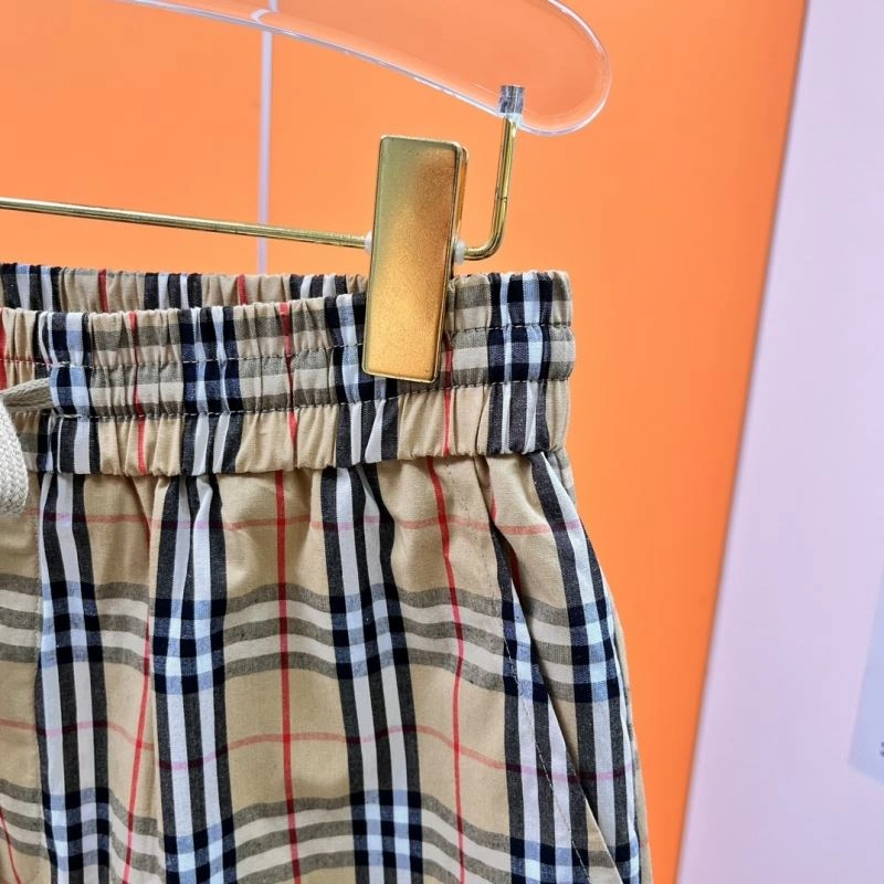 Resilient Burberry Short Pants 102598