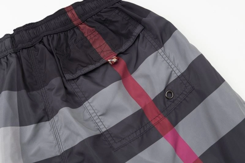 Burberry Short Pants Sporty 100659