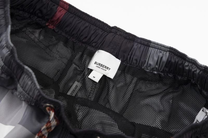 Burberry Short Pants Sporty 100659