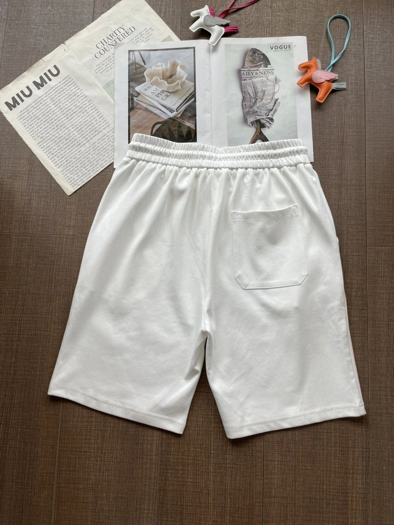 WellDesigned Burberry Short Pants 100137