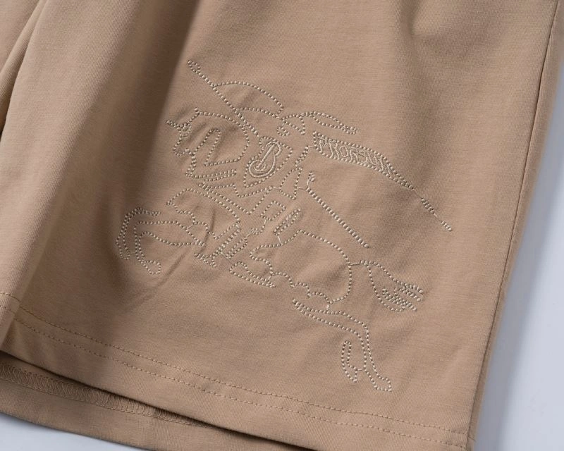 Burberry Short Suits QuickDry 103017