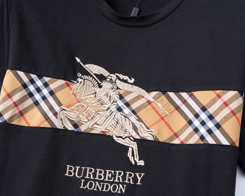 Burberry Short Suits HighPerformance 103043