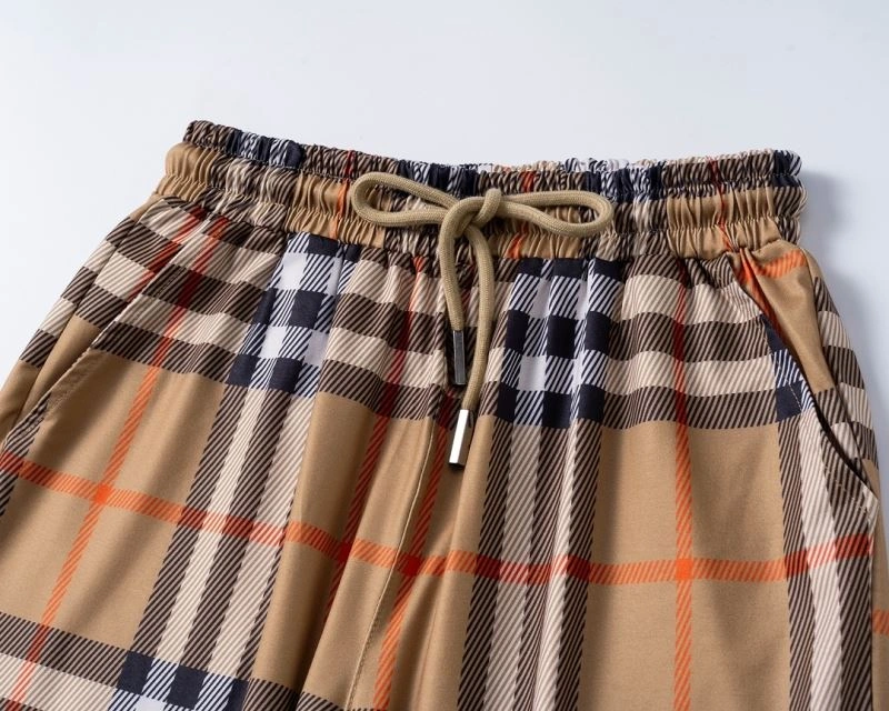 Burberry Short Suits QuickDry 103018