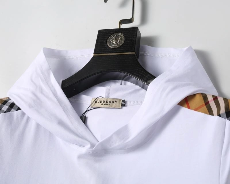 Burberry Short Suits EasyCare 103011