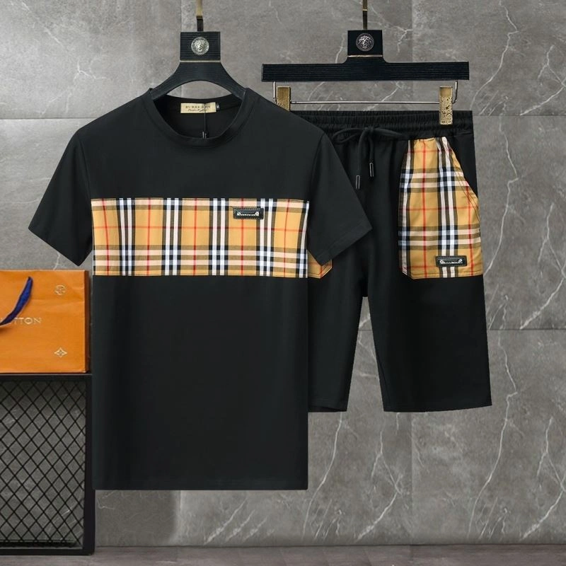Burberry Short Suits Classic 103055