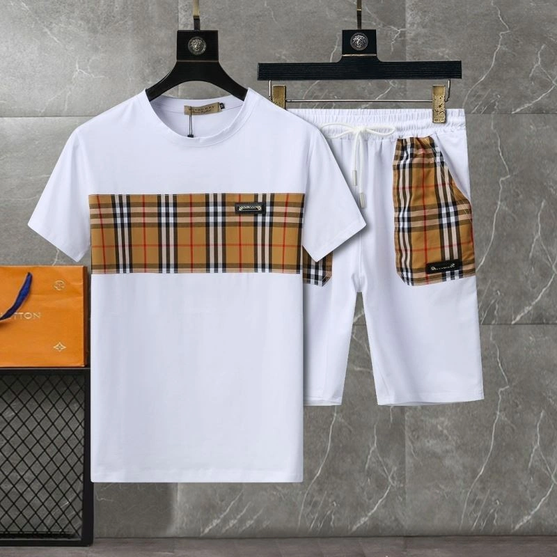 Burberry Short Suits Classic 103055