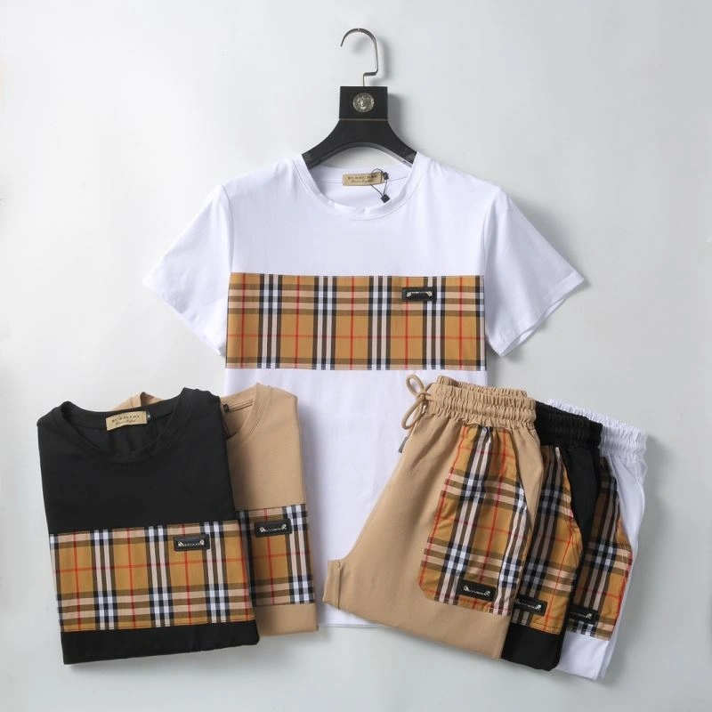 Burberry Short Suits Classic 103055
