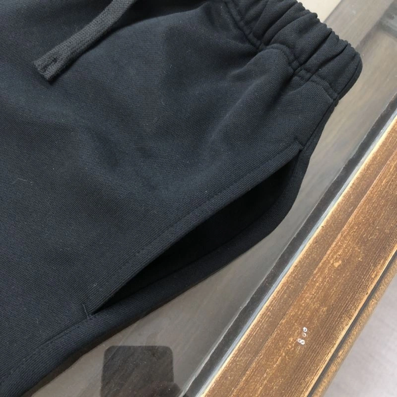 Burberry Short Suits Resilient 105363