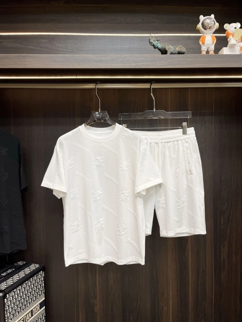 TechFriendly Burberry Short Suits 101230