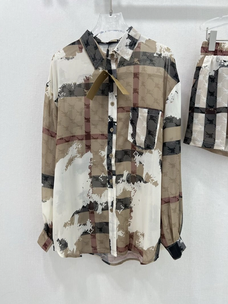 Burberry Short Suits Modern 99241