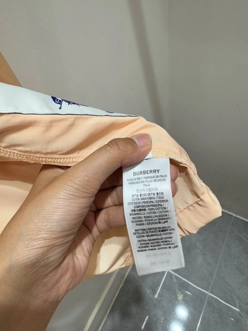 Burberry Short Suits Contemporary 99242
