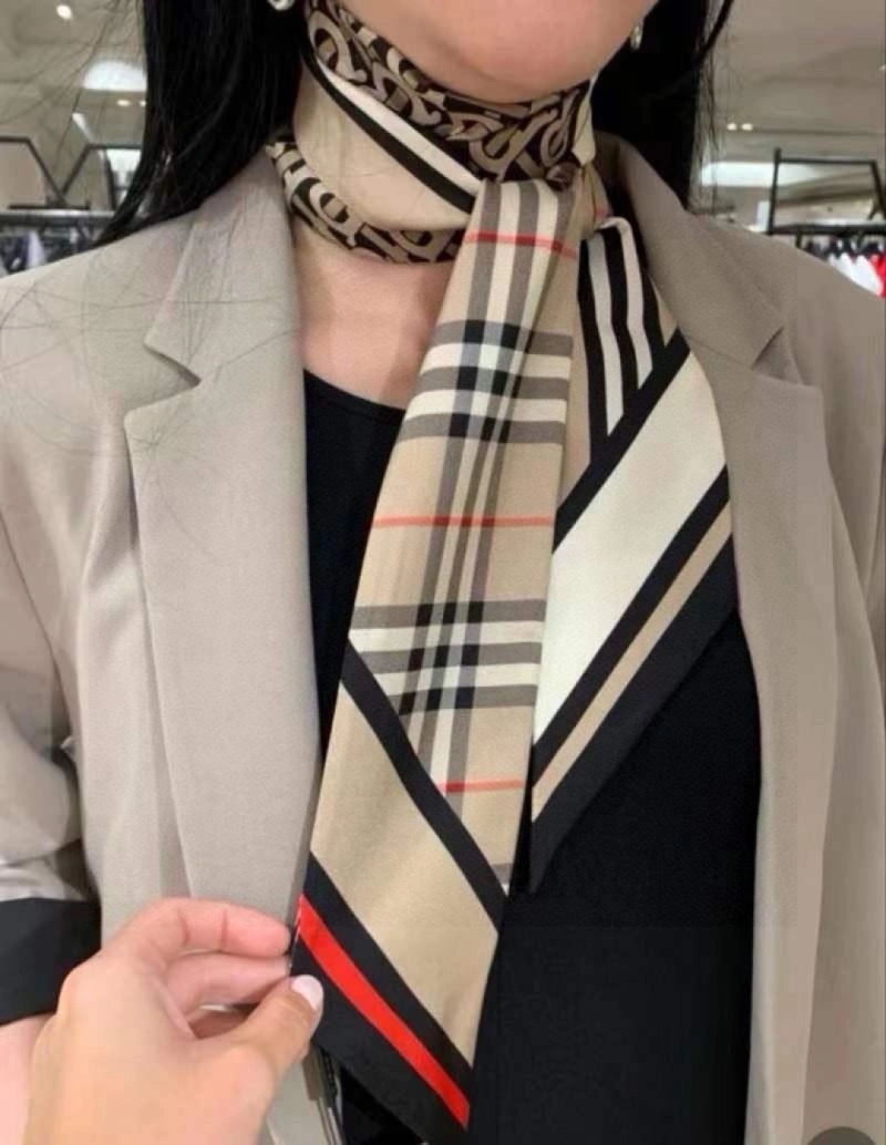 DailyWear Burberry Silk 272460