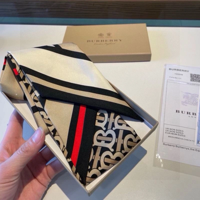 DailyWear Burberry Silk 272460
