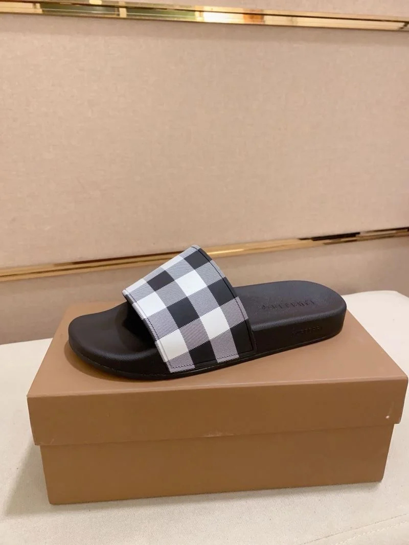 Burberry Slippers Durable 17120