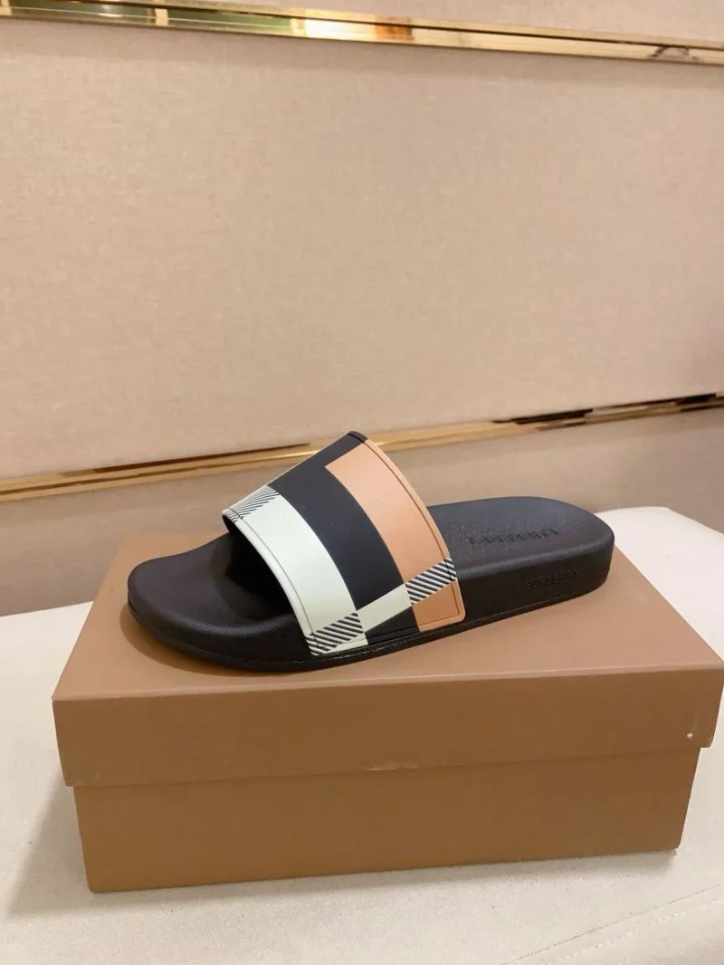 Burberry Slippers UrbanStyle 17129