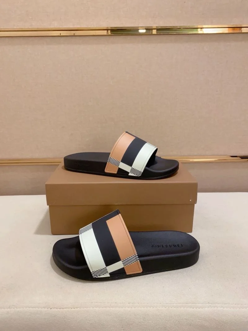 Burberry Slippers UrbanStyle 17129