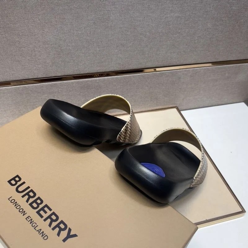 ZeroBulk Burberry Slippers 17124