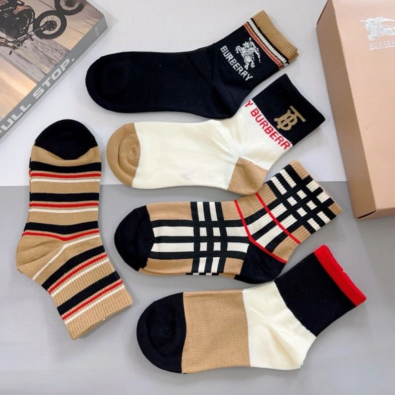 Stylish Burberry Socks 273144