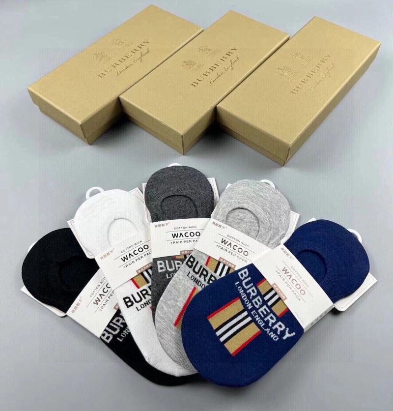 Burberry Socks MultiPurpose 274019