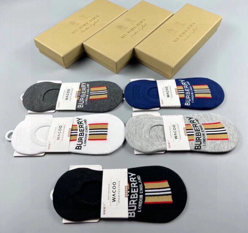 Burberry Socks MultiPurpose 274019